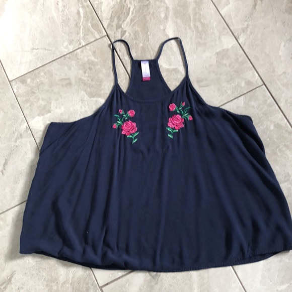 ❤️3X20 NO BOUNDARIES Navy Blue Flower Embroidered Tank Top | 2XL Junior - Picture 9 of 12
